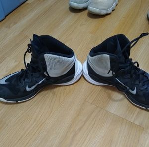 Black Nikes prime hype DF lI